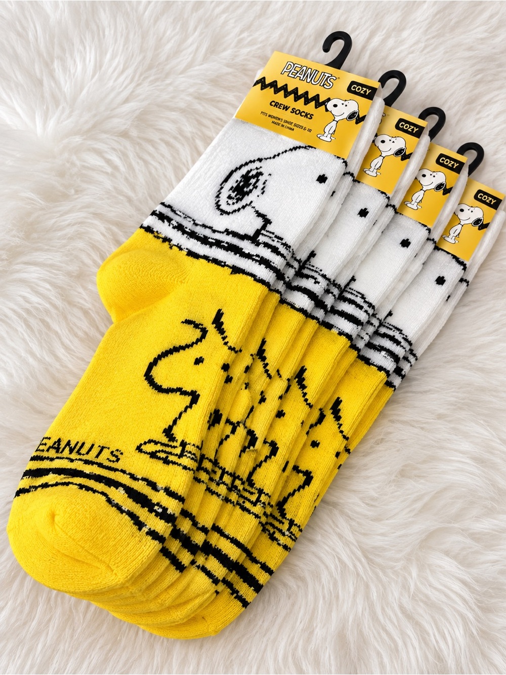 Peanuts Crew Socks - sz 5-10 Snoopy & Woodstock